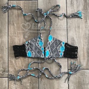 Acacia Kenya top in Thai print size S